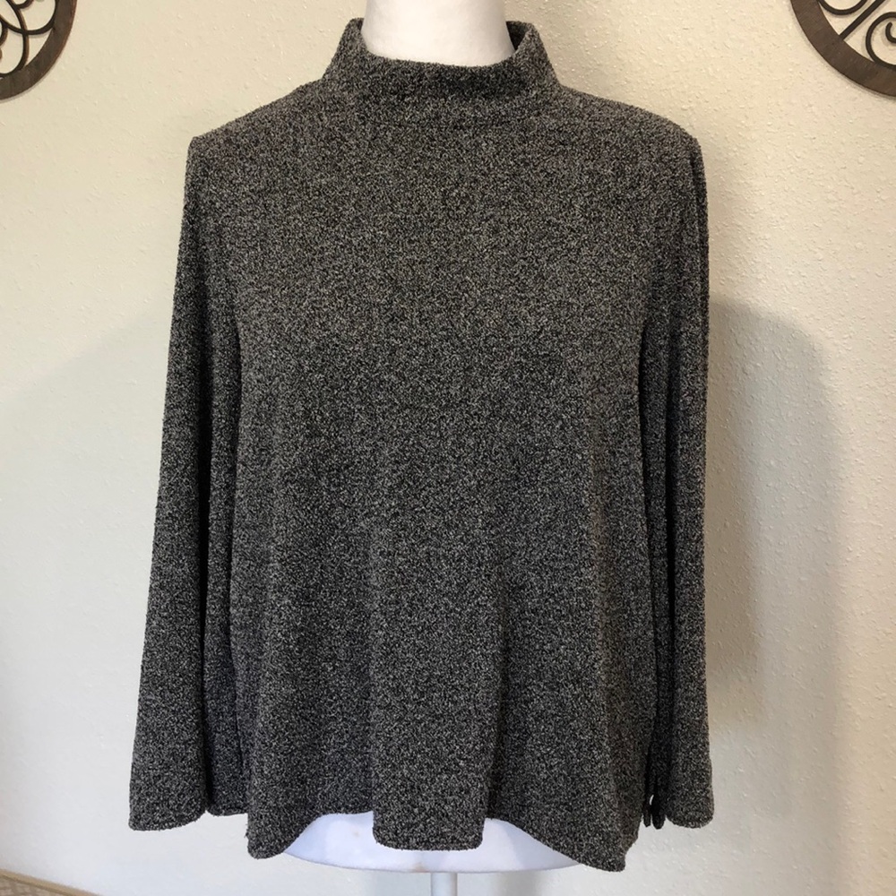 ZARA Bell Sleeve Turtle Neck Top Size Large